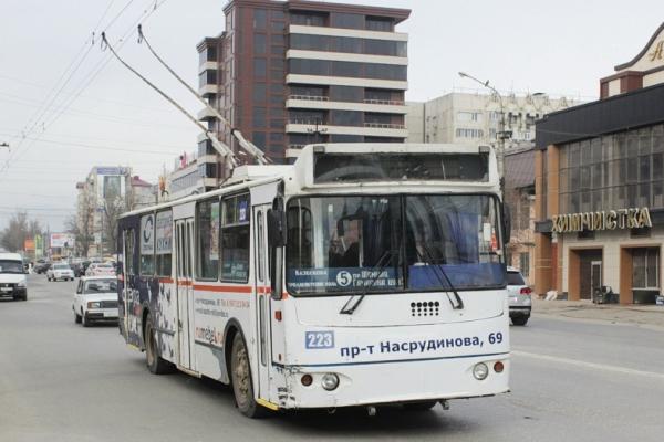В троллейбусах Махачкалы проезд подорожает до 13 рублей